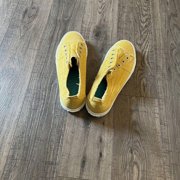 Blowfish Womens Sneakers 11 Play Mustard - Picture 2 of 5